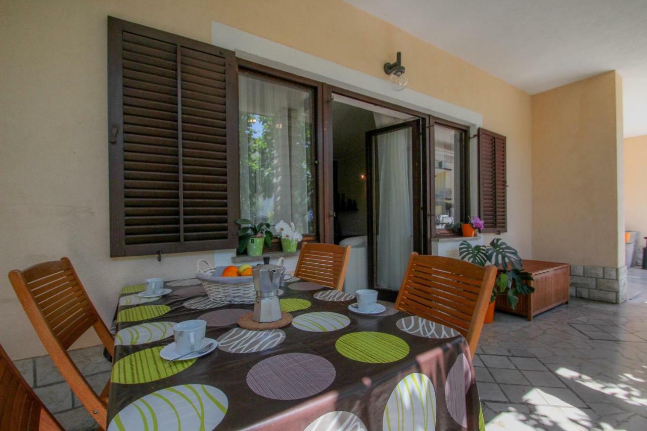 Apartment Sanja Novigrad Istria Buitenkant foto