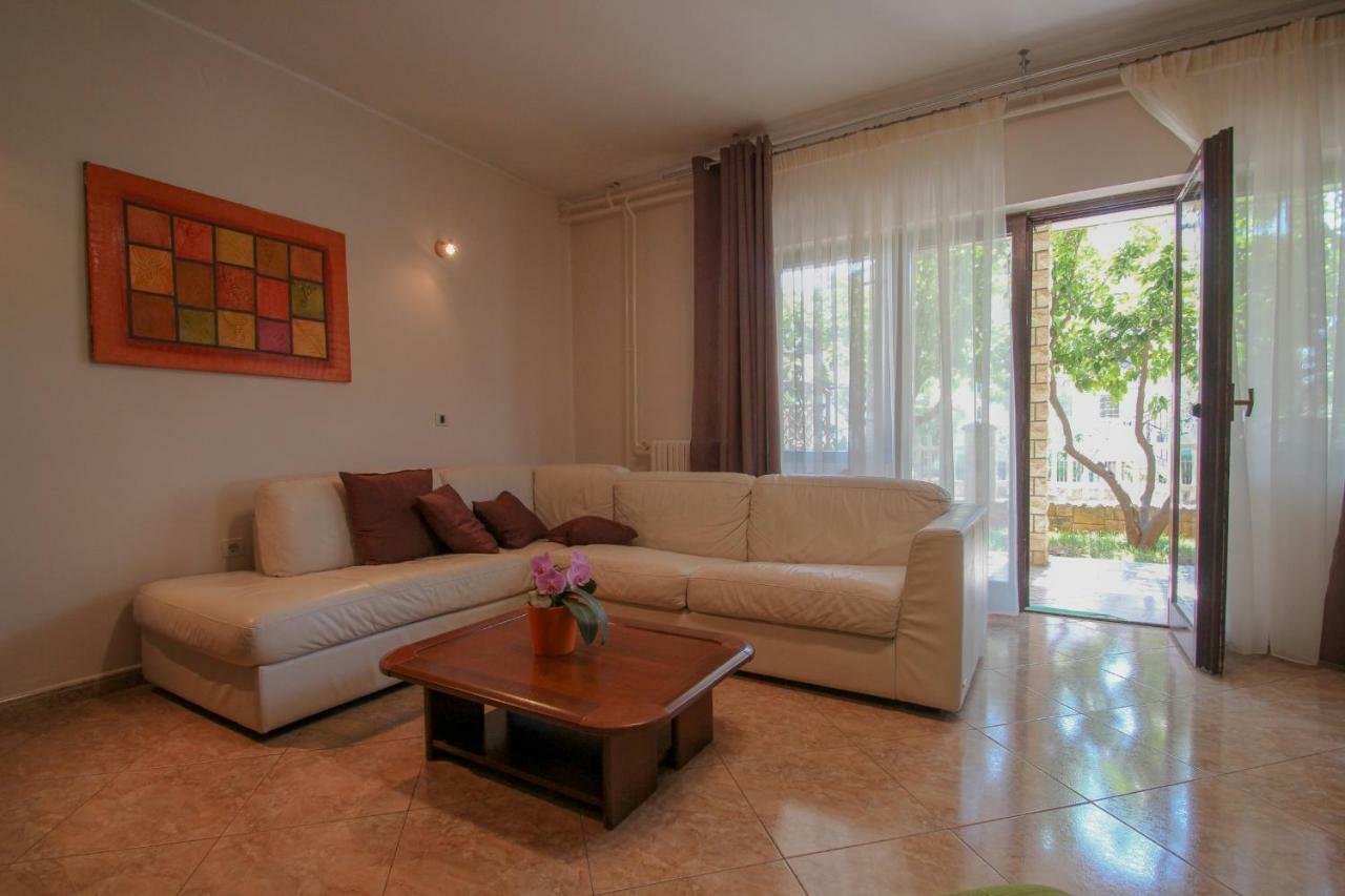 Apartment Sanja Novigrad Istria Buitenkant foto